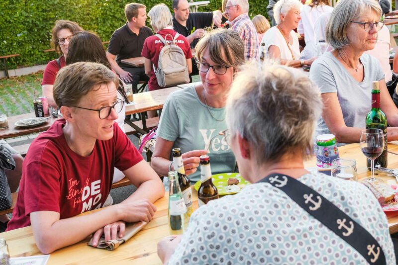 Dinner für Demokratie: Ein Fest für Vielfalt in Halver 42 Grüne Halver - % filename%