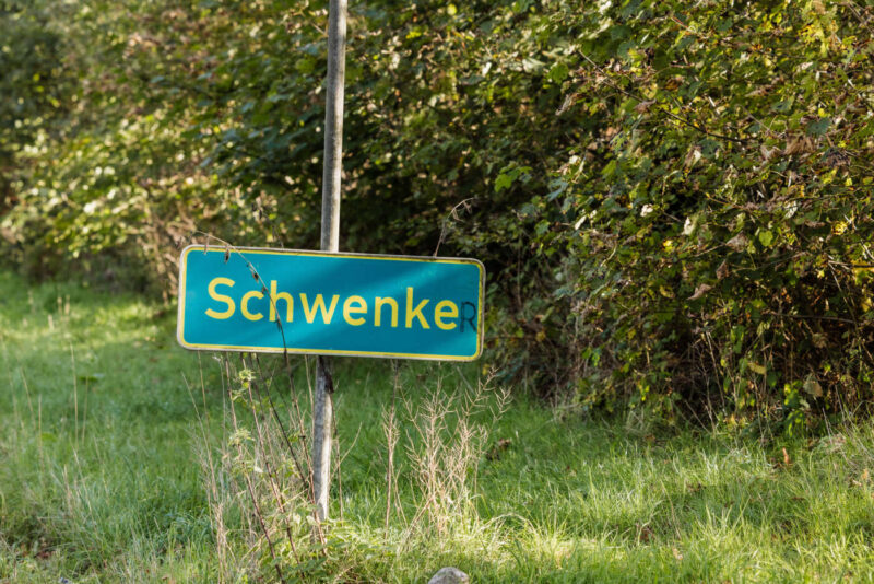 Ortsschild Halver Schwenke